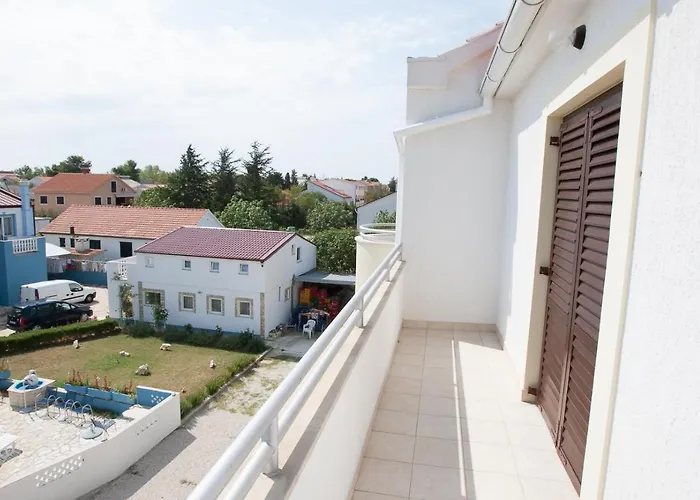 Апартаменты With Parking Space Privlaka, Zadar - 11461 Привлака